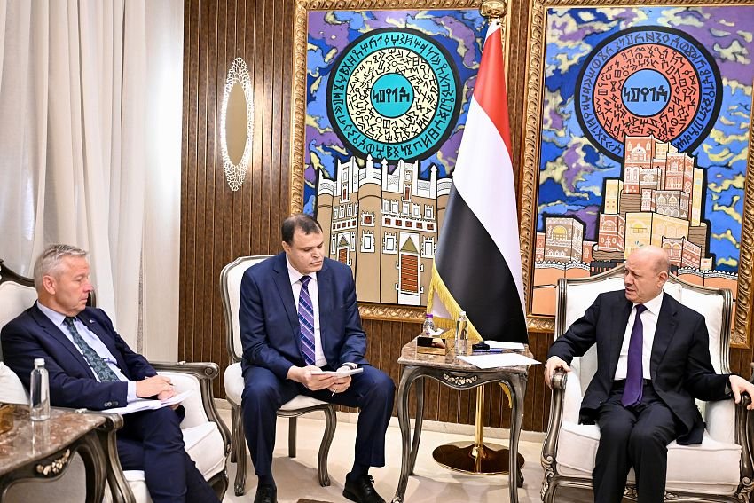  رئيس مجلس القيادة: الدولة فرضت معادلة حازمة للردع دون اغلاق أبواب السلام العادل Image