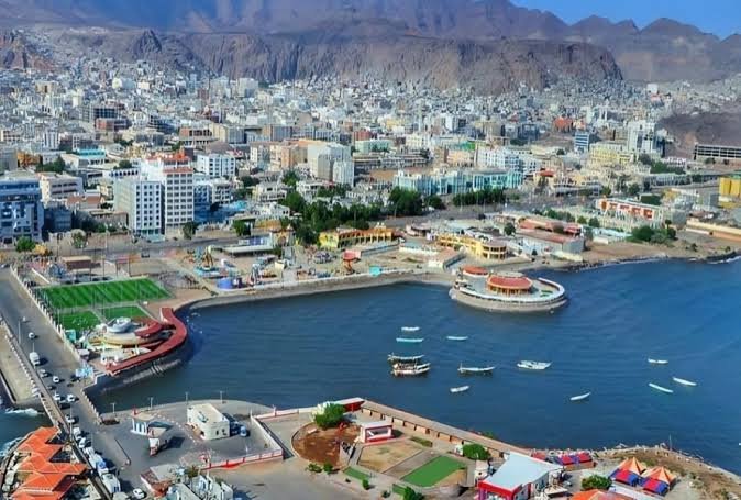 مصلحة التأهيل والإصلاح بعدن تدشين برنامج محو الأمية للنزيلات Image
