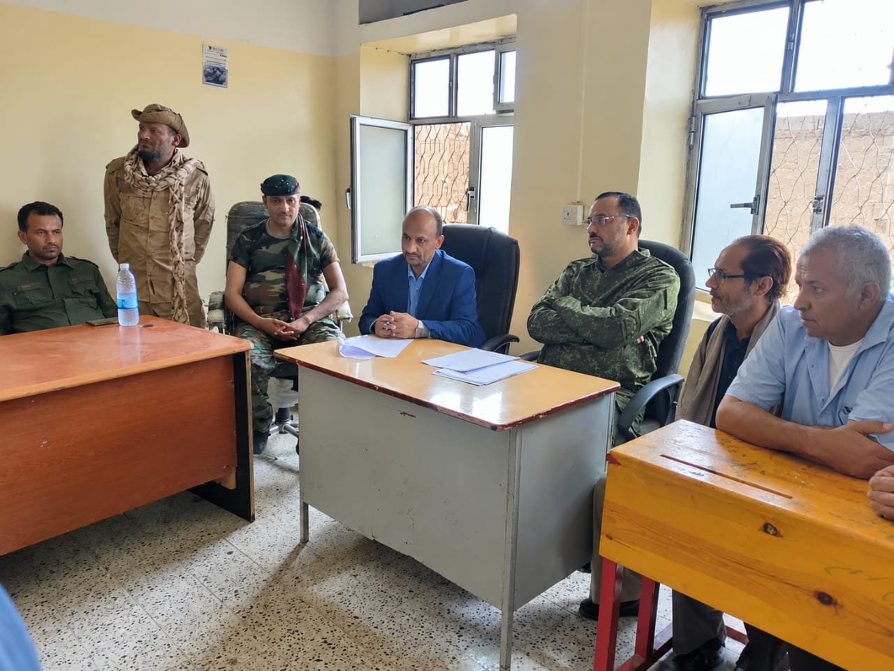 مدير أمن الضالع يقر آلية لتعزيز التنسيق الأمني والعسكري واللجنة الأمنية بالحصين ترفع جاهزيتها Image