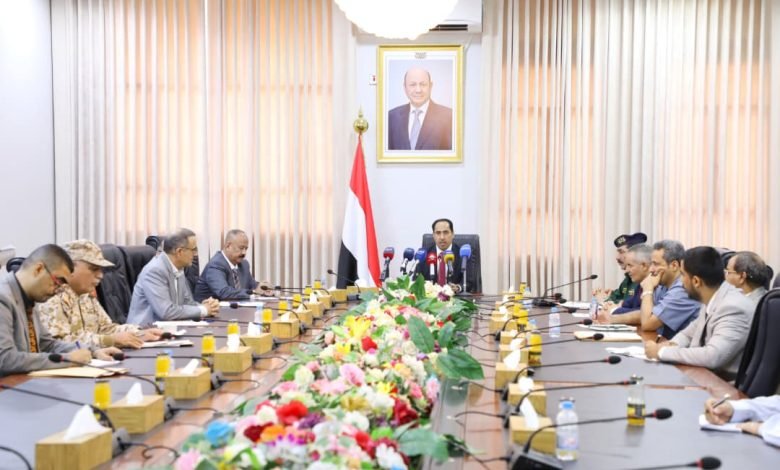 اللجنة الإشرافية والتنسيقية لدعم وإسناد الجبهات تعقد اجتماعها الأول في عدن Image